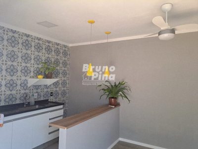 Casa a venda no Jardim América com Suíte, Closet e Edícula Completa