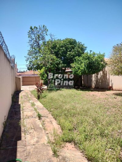 TERRENO A VENDA 400 m² - VL INDEPÊNDENCIA/TERRA BRANCA - ZONA MISTA E PRONTO PARA CONSTRUIR!