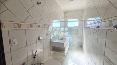 CASA A VENDA NO JARDIM OLÍMPICO COM PISCINA!