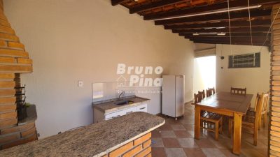 CASA A VENDA NO JARDIM OLÍMPICO COM PISCINA!