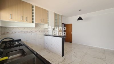 CASA A VENDA NO JARDIM OLÍMPICO COM PISCINA!