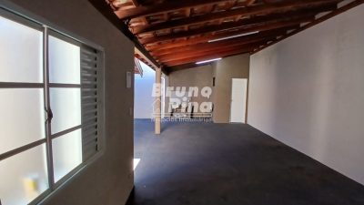 CASA NO GEISEL – 02 DORMITÓRIOS PRONTA PARA MORAR